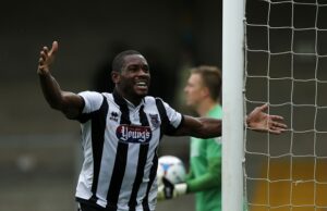 torquay-v-grimsby-181014