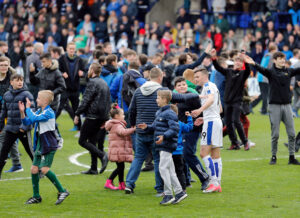 pitchinvasion