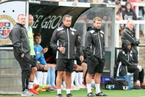Bromley, Davis, Leyton Orient, National League, Neil Smith, NLP, Non-League, O's, Orient, Smith, Steve Davis