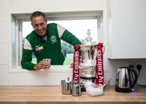 framlingham-fa-cup-badders-column