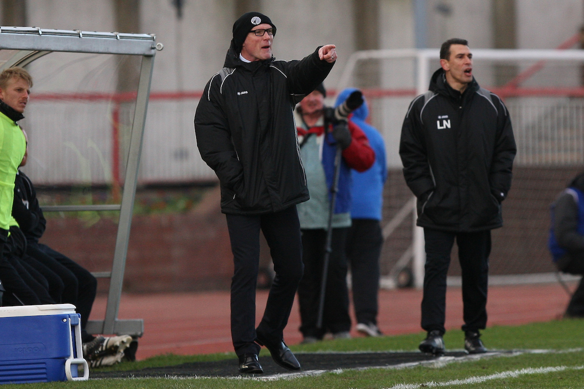 gateshead-v-grimsby-town-vanarama-national-league-30012016media-image-ltd-mi-news-sport-fa-accredited-premier-premier-league-licence-no-pl1516p5067-football-league-licence