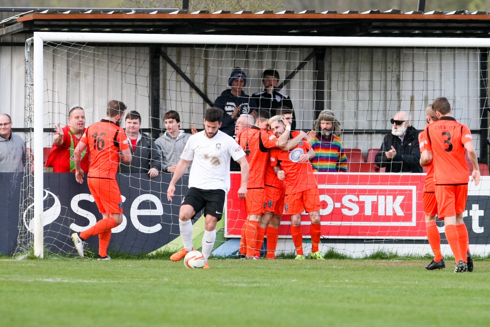 ian-traylor-of-merthyr-town-celebrates-making-it-2-0-against-kings-langley-2