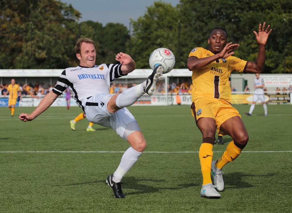 stuart-lewis-main-picture-hes-inwhite-kit