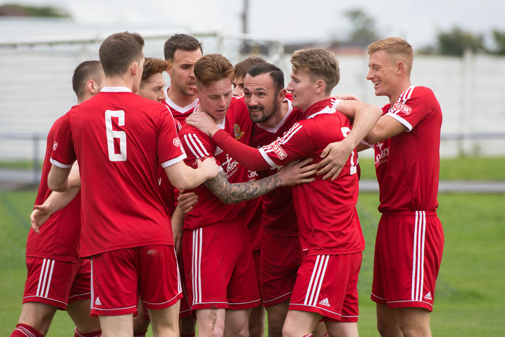 alex-peterson-with-the-openng-goal-for-ossett-town-3-2