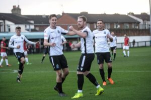 mi_mar_vs_fcum_171125_ic_24x