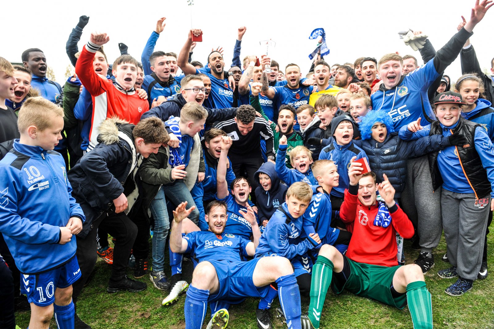 curzon-ashton-celebrate-with-their-fans-during-the-evo-stik-premier-division-promotion-play-off-final-ilkeston-fc2015