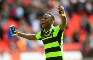 drissatraoretranmerevforestgreenvanarama-e2rofw14ael