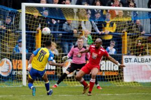 kieran-monlouis-is-only-able-to-direct-the-ball-over-the-bar