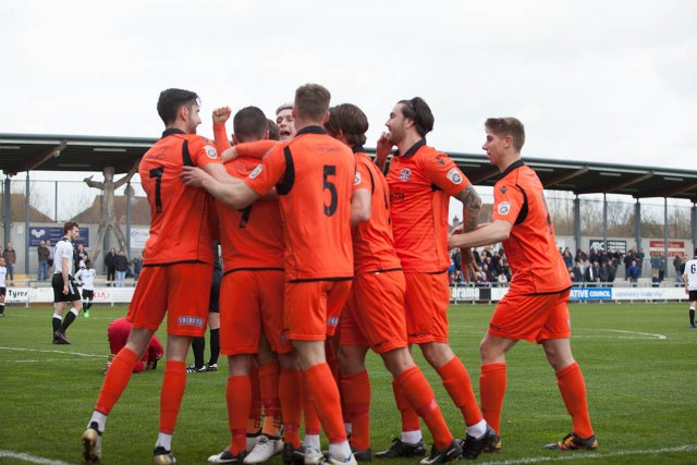 dartford-fc-v-truro-city-fc-vanarama-national-league-south