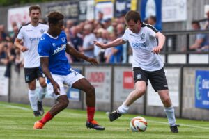 page-31-steve-claridge-of-salisbury-takes-on-jamal-lowe-of-portsmouth