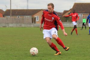 josh-casey-of-hampton-richmond-borough-grays_vs_hampton011a