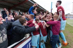 taunton-and-their-fans-2