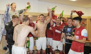 page-10-fleetwood-celebrate-championship