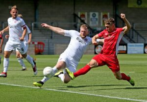 jake-robinson-scores-truro-city-v-billericay-town