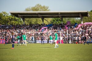 playoff-final-15-dulwich-fans