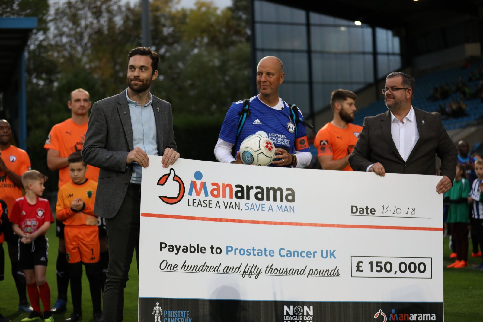 manarama-cheque-presentation