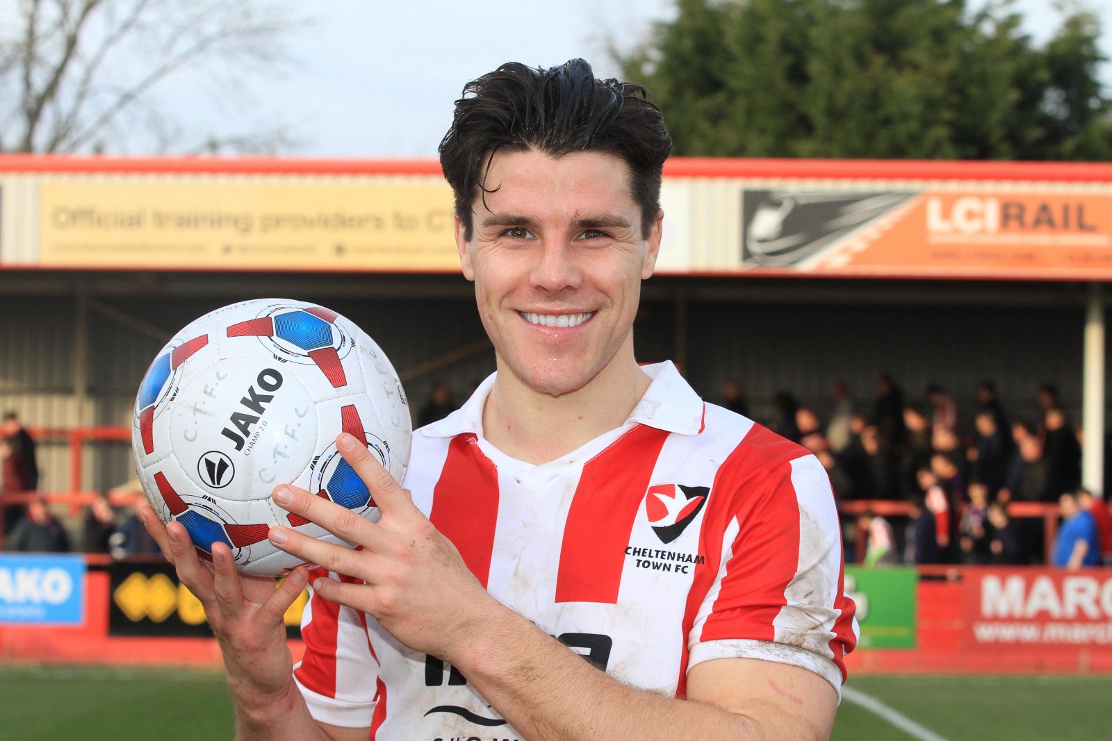 twm_ctfcvwoking_120316_0086