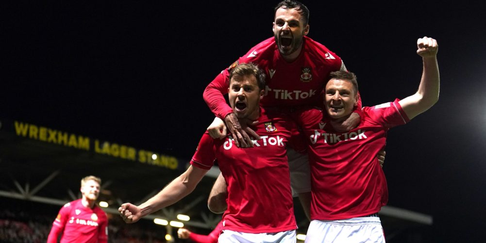 Wrexham-celebrate-1001x501.jpg