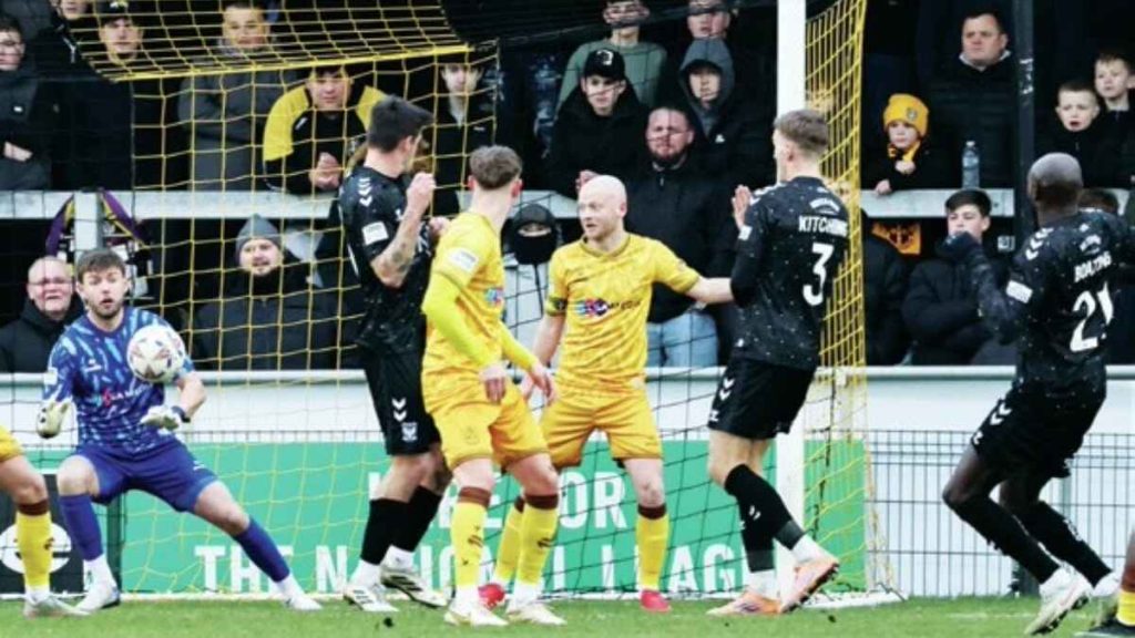 Hiram Boateng&rsquo;s shot through a crowd levels for York City against Sutton United