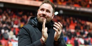 Rob Elliot left Gateshead last season to take charge of Crawley Town