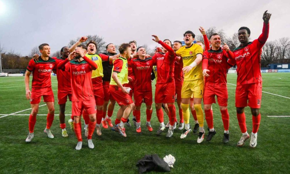 Coventry United players, above, celebrate their 2-1 win over North Shields to reach the next round