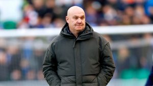 Richard Hill has returned to Eastleigh for a fourth spell at the helm.