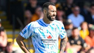 Kane Hemmings is hoping to bounce back from a difficult campaign with Barrow by making an impact at Altrincham this season.