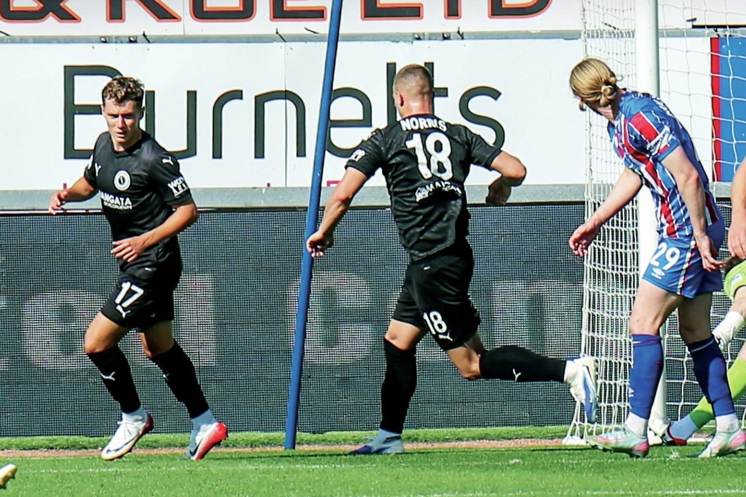 IT’S ON: Boreham Wood start the comeback PICTURE: Ben Holmes